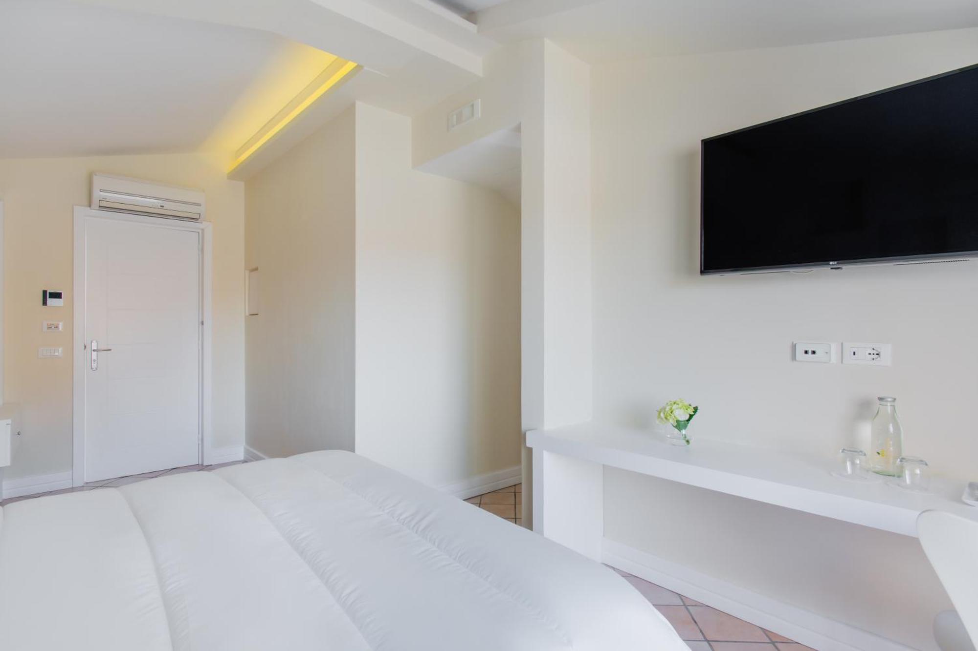 Palazzo Gargiulo Luxury Rooms & Suites Sorrento Exterior foto