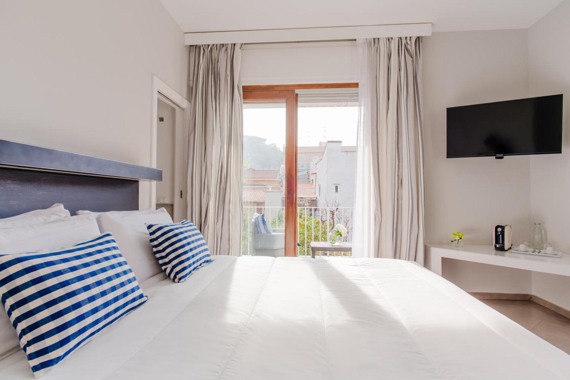 Palazzo Gargiulo Luxury Rooms & Suites Sorrento Exterior foto